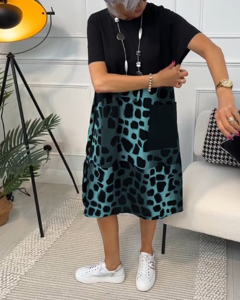 Marta Sukienka Midi z Kontrastowym Nadrukiem