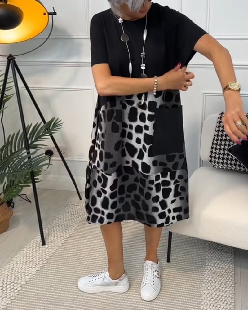 Marta Sukienka Midi z Kontrastowym Nadrukiem