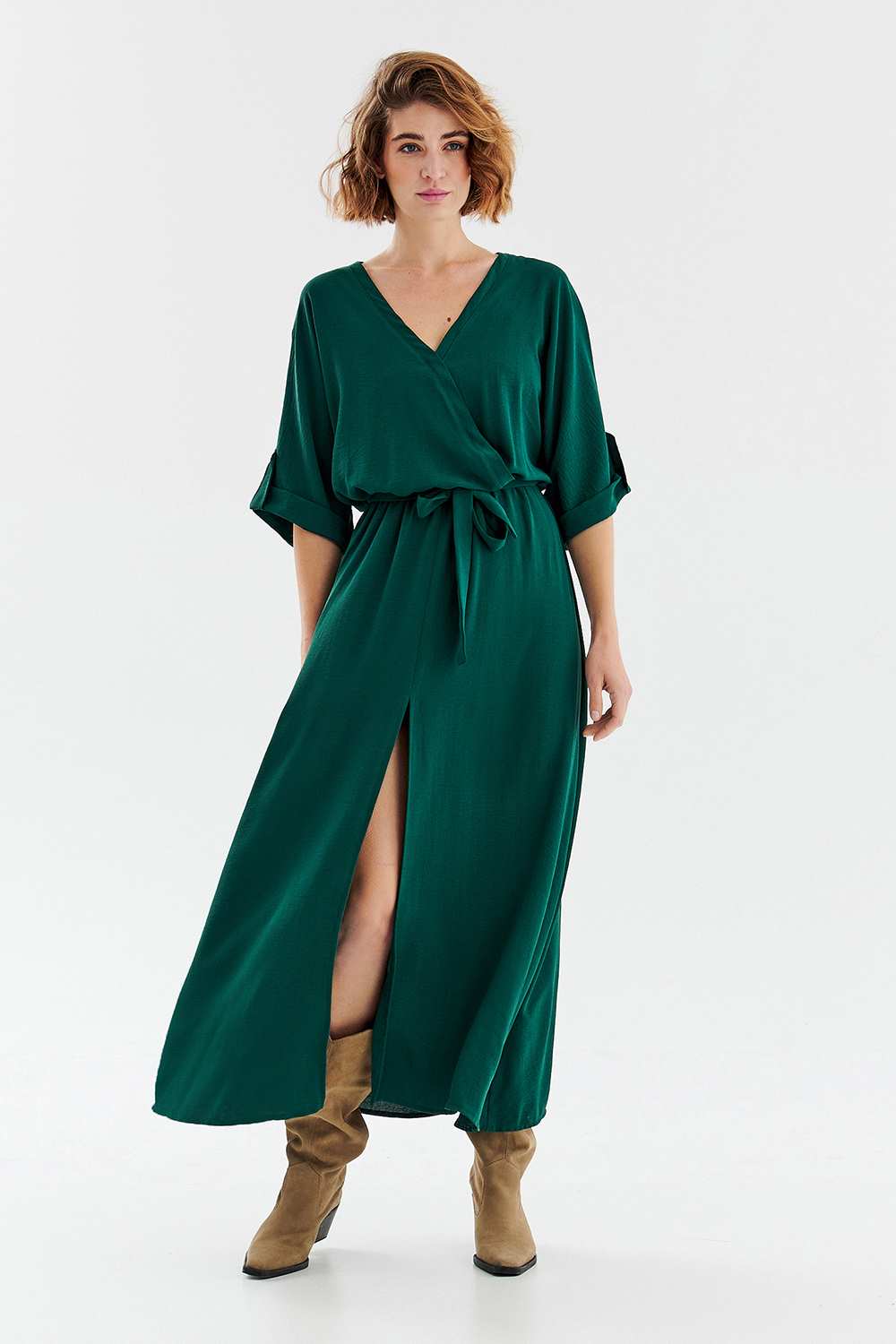 Long dress with a tie Emerald Dream