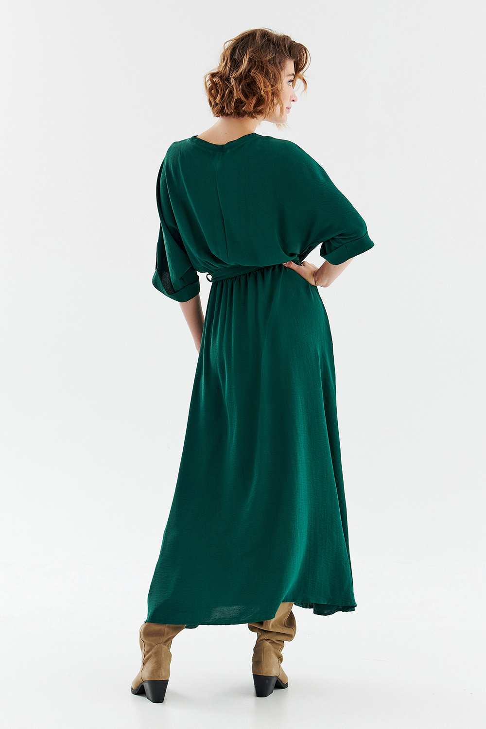 Long dress with a tie Emerald Dream